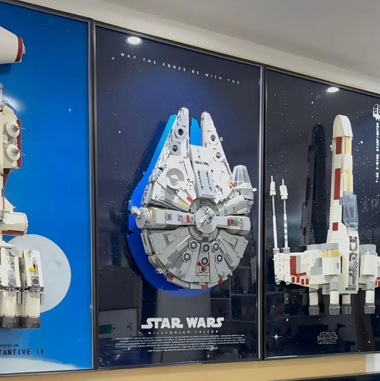 LEGO® Star Wars™ UCS Modelle ausstellen – Die besten Vitrinen und Wandhalterungen