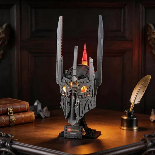 Ein Mini-Sauron für alle: Der neue LEGO®-Sauron-Helm 11373 im Detail