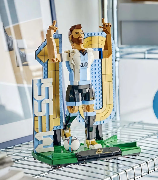 Wie stellt man das Modell LEGO Lionel Messi – Soccer Legend 43015 aus?