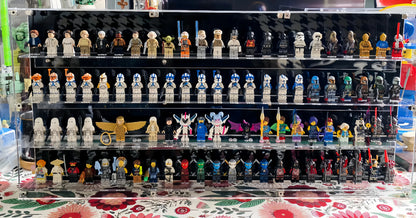 Wandvitrine für 92 LEGO® Minifiguren